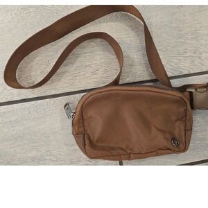 Pander Everywhere Belt Bag Brown Nylon Crossbody Waist Pack Fanny Pack
